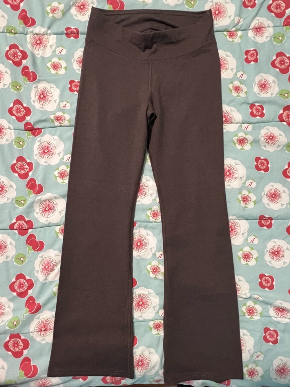 Pact On the Go Bootcut Cropped Leggings Size S - Picture 2 of 4